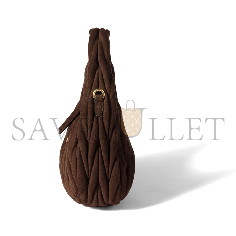 MIU MIU WANDER MATELASSÉ SUEDE BAG 5BC125 (20*17*6cm)